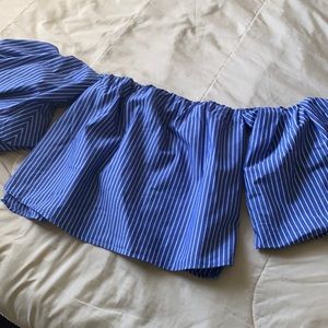 Naanaa Wang, blue and white striped shirt, S